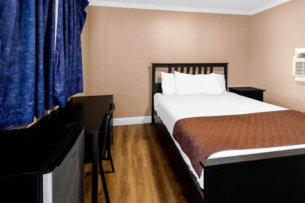 Americas Best Value Inn Avenel Woodbridge Ruang foto