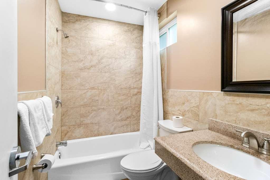 Americas Best Value Inn Avenel Woodbridge Ruang foto